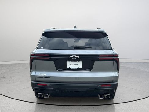 New 2026 Chevrolet Traverse LT w/ Midnight/Sport Edition FWD image 6