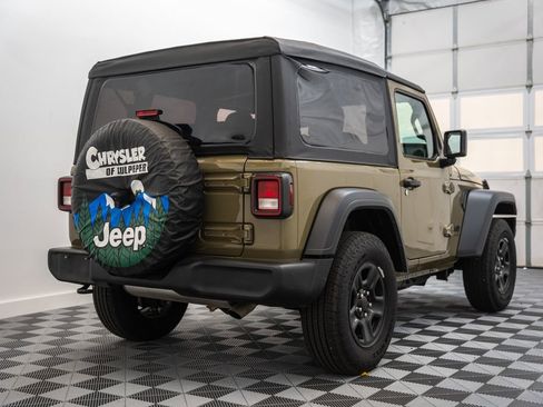 Used 2026 Jeep Wrangler Sport AWD/4WD image 5