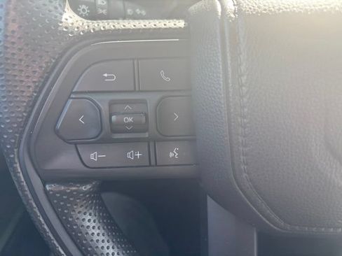 Used 2024 Toyota Tacoma SR5 RWD image 17
