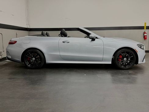 Used 2022 Mercedes-Benz E 450 Cabriolet w/ AMG Line image 5