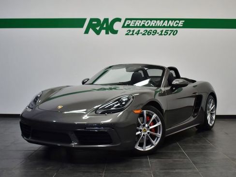 Used 2017 Porsche 718 Boxster S image 24