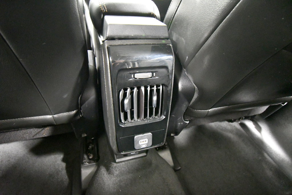 Used 2022 Jeep Compass Limited AWD/4WD image 16
