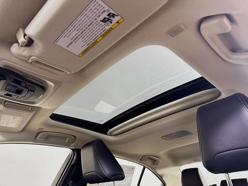 New 2026 Toyota Corolla XLE w/ Carpet Mat Package (TMS) image 21