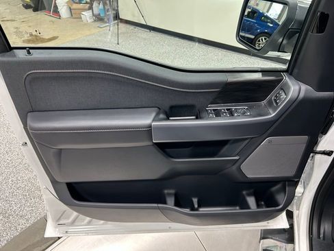 New 2025 Ford F150 Lariat w/ Equipment Group 502A High image 12