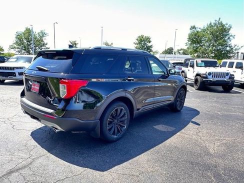 Used 2020 Ford Explorer Limited w/ Hybrid Equipment Group 310A AWD/4WD image 11