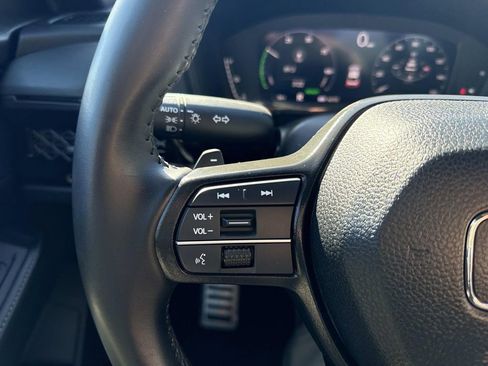 Used 2025 Honda Accord Sport image 27