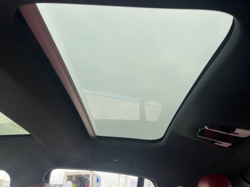 Used 2023 Porsche Panamera image 29