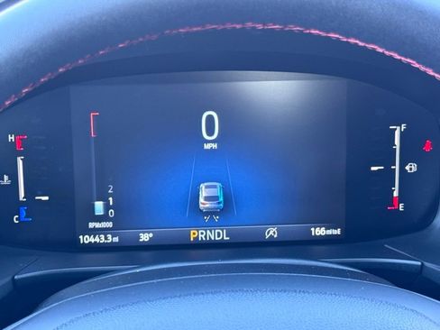 Used 2025 Ford Escape ST-Line Select image 12