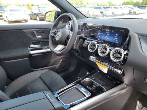 New 2025 Mercedes-Benz GLA 250 image 19
