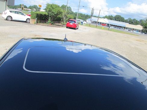 Used 2008 Saab 9-3 2.0T w/ Moonroof Package FWD image 57