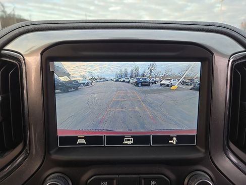 Used 2022 Chevrolet Silverado 1500 LTZ w/ LTZ Convenience Package II image 24