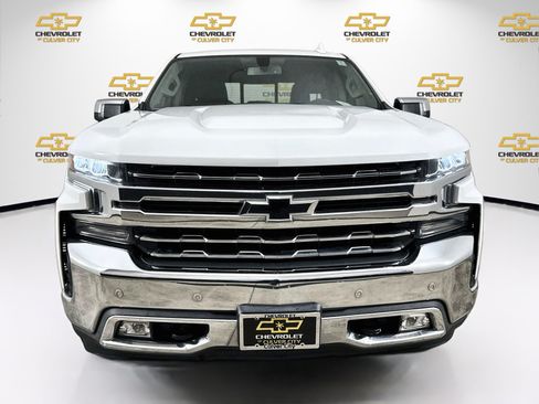 Used 2020 Chevrolet Silverado 1500 LTZ w/ LTZ Plus Package RWD image 2