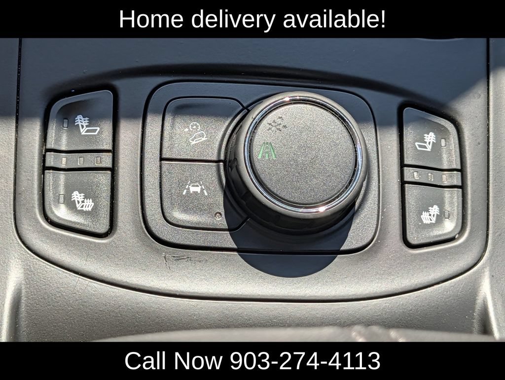 Used 2024 GMC Terrain SLT FWD image 16