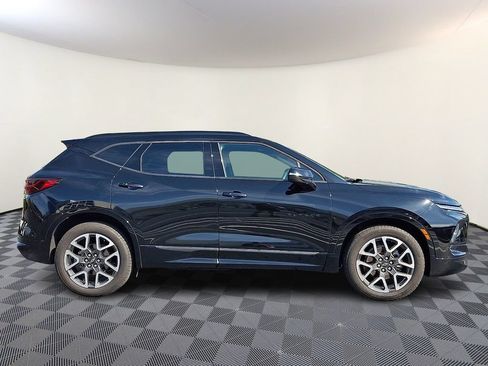 Used 2023 Chevrolet Blazer RS w/ Enhanced Convenience Package AWD/4WD image 10