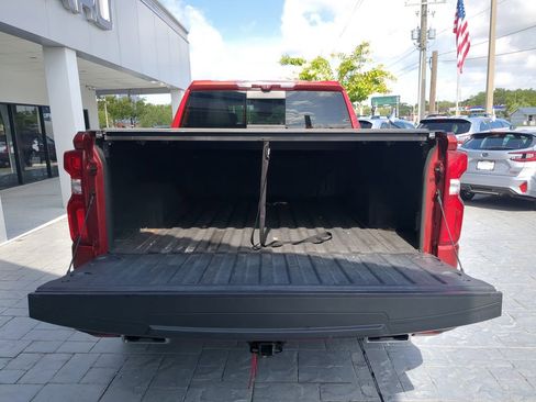 Used 2023 Chevrolet Silverado 1500 High Country w/ Technology Package AWD/4WD image 9