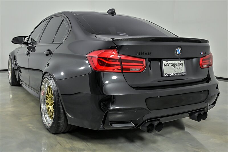 Used 2018 BMW M3 RWD image 8