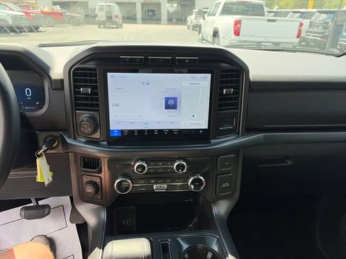 Used 2024 Ford F150 XLT w/ XLT Black Appearance Package AWD/4WD image 17
