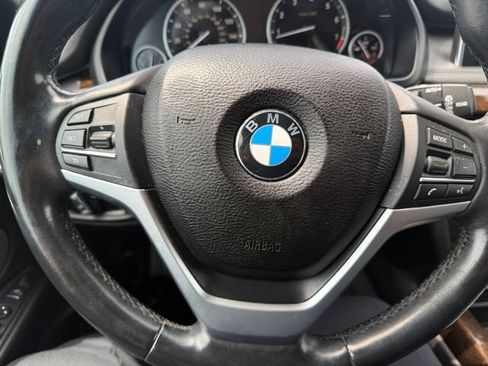 Used 2017 BMW X5 xDrive50i AWD/4WD image 11