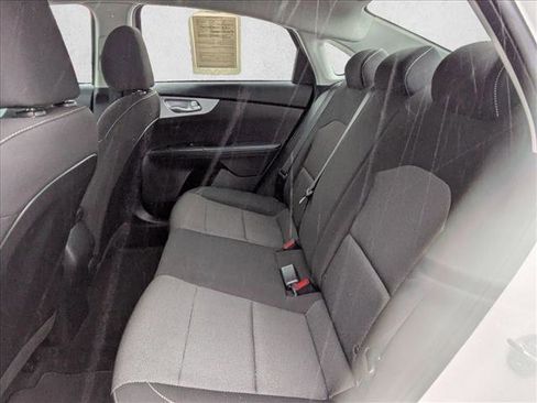 Used 2023 Kia Forte LXS w/ LXS Technology Package image 16