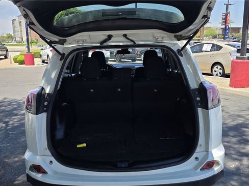 Used 2017 Toyota RAV4 LE w/ Carpet Mat Package FWD image 9