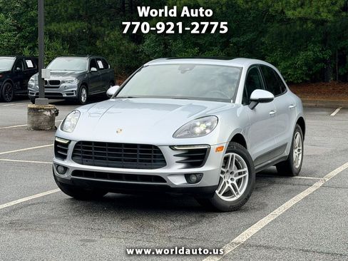 Used 2017 Porsche Macan AWD/4WD image 1
