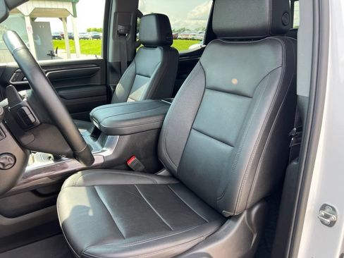 Used 2023 Chevrolet Silverado 1500 LTZ w/ Technology Package AWD/4WD image 24