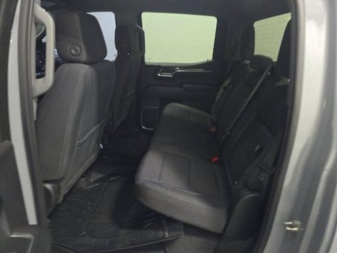 Used 2024 GMC Sierra 1500 Elevation w/ LPO, Elevation Black Package AWD/4WD image 10
