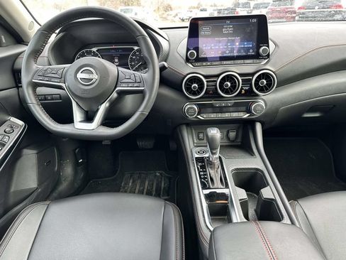 Used 2024 Nissan Sentra SR w/ SR Premium Package FWD image 16
