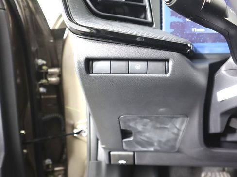 New 2026 Nissan Kicks SR w/ Cold Weather Package image 14