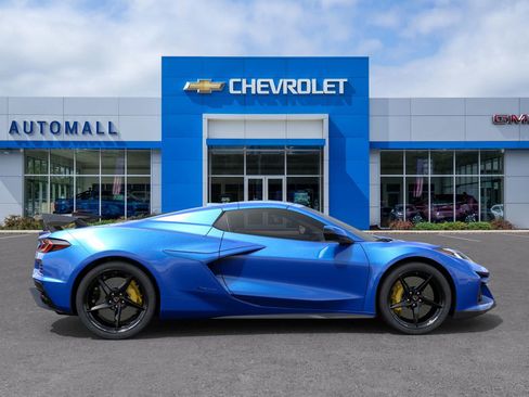 New 2025 Chevrolet Corvette E-Ray image 5