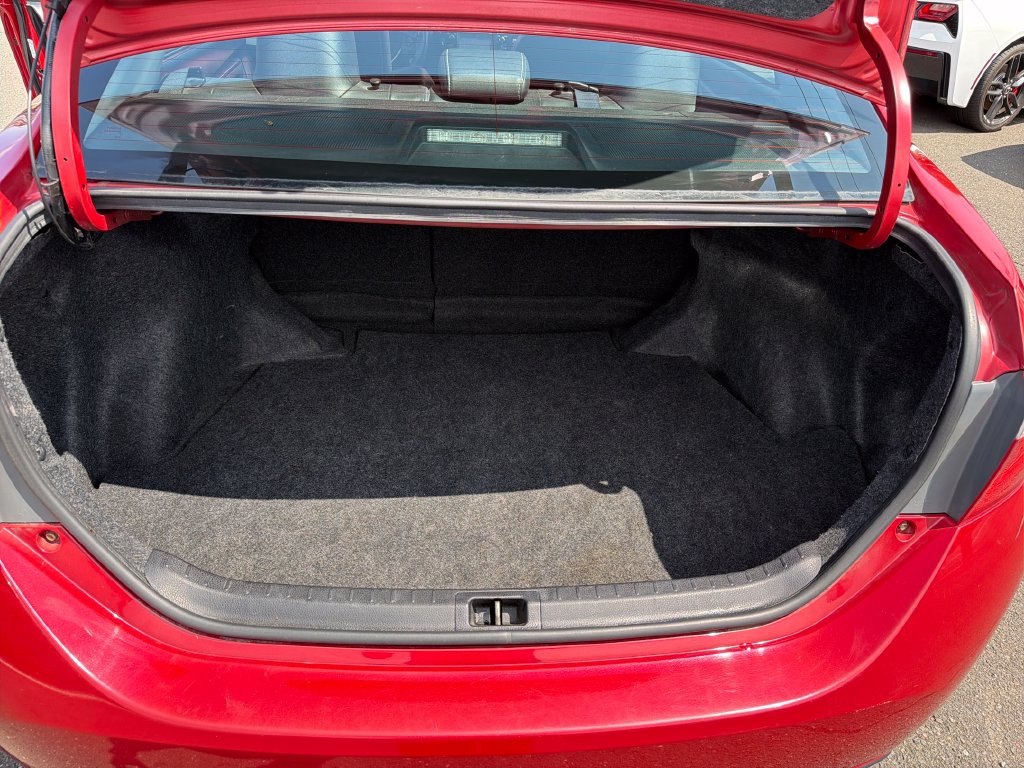 Used 2015 Toyota Corolla S FWD image 24