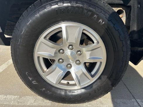 Used 2018 Chevrolet Silverado 1500 LT w/ All Star Edition image 12