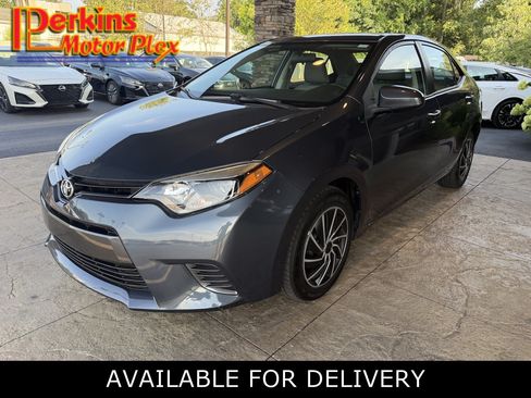 Used 2016 Toyota Corolla LE FWD image 1