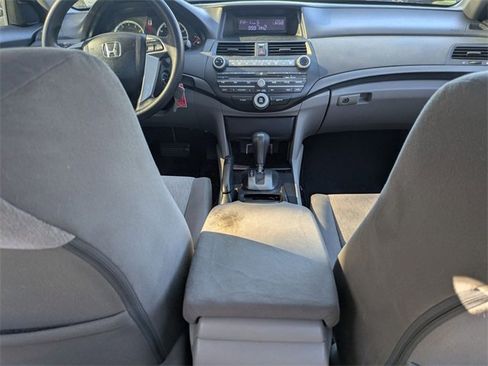 Used 2010 Honda Accord LX-P image 25