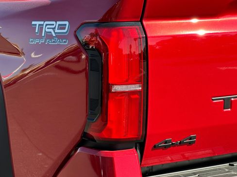 New 2025 Toyota Tacoma TRD Off-Road image 24