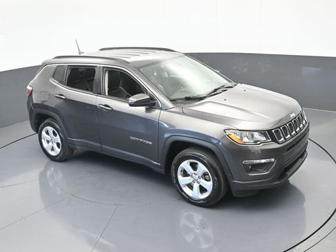Used 2021 Jeep Compass Latitude w/ Driver Assistance Group image 50