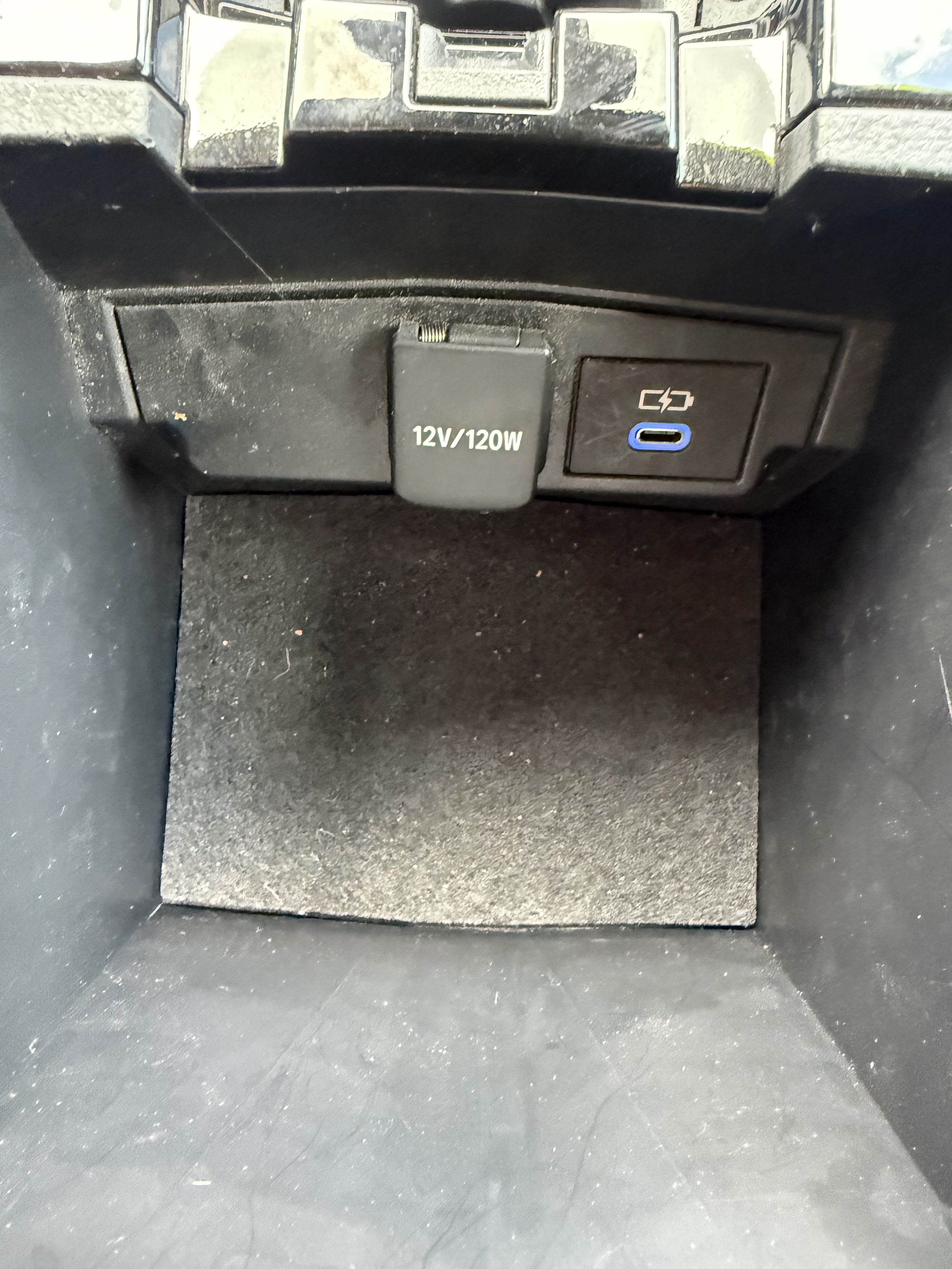Used 2022 Toyota Corolla SE FWD image 16