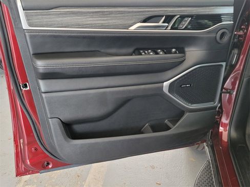 New 2024 Jeep Wagoneer Series III w/ Rear Seat Video Group 1 image 45