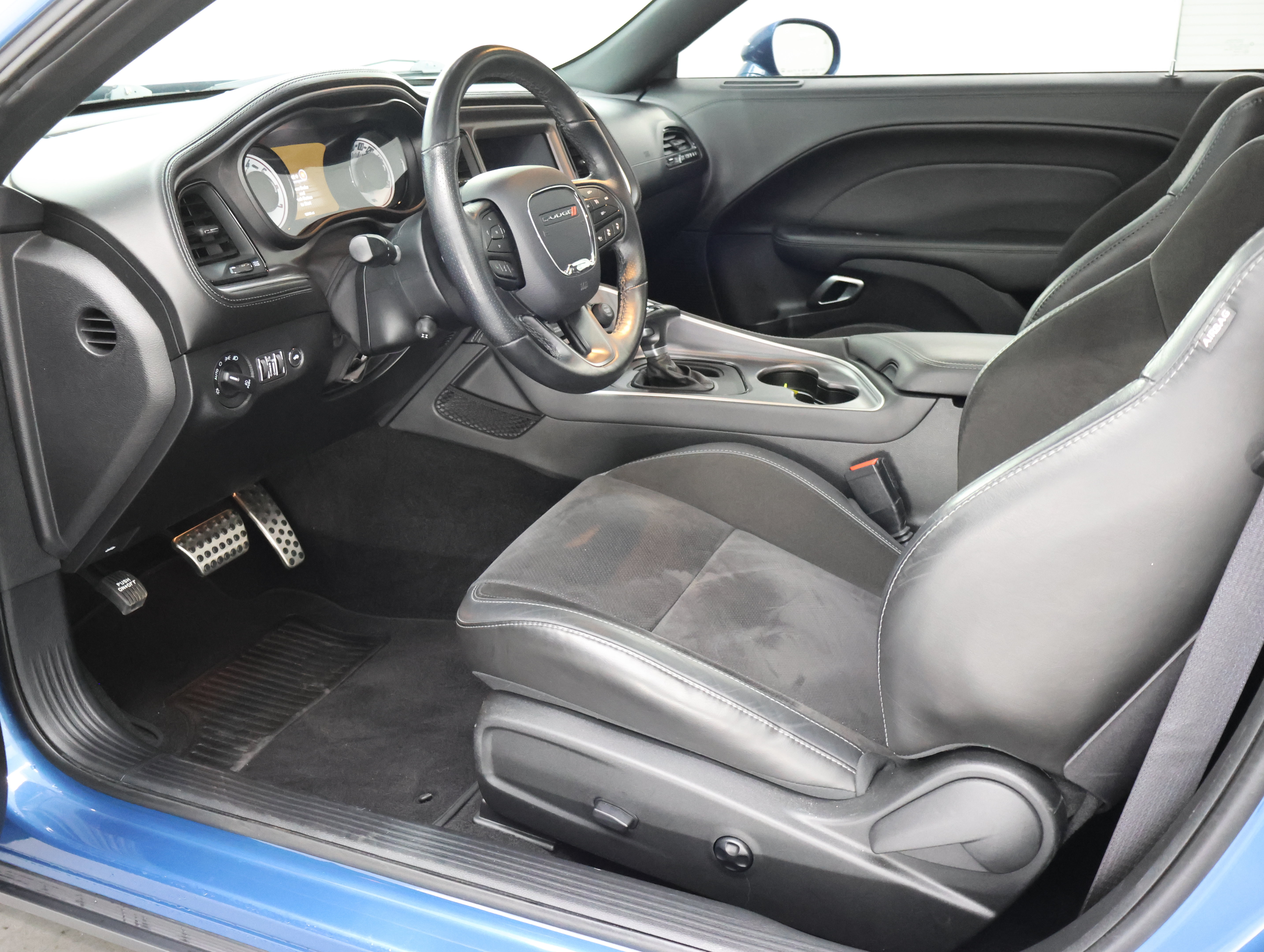Used 2020 Dodge Challenger R/T Scat Pack w/ Shaker Package RWD image 8
