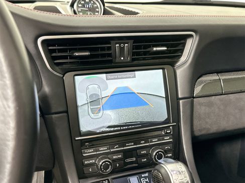 Used 2016 Porsche 911 Targa 4 GTS image 23