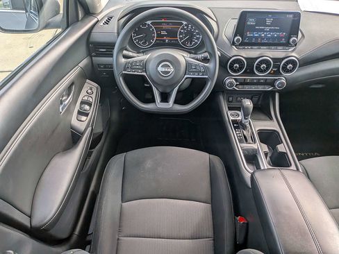 Used 2024 Nissan Sentra SV FWD image 16