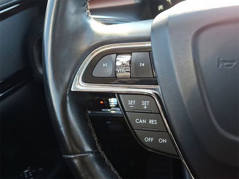 Used 2022 Lincoln Nautilus Reserve w/ Cargo Utility Package image 23