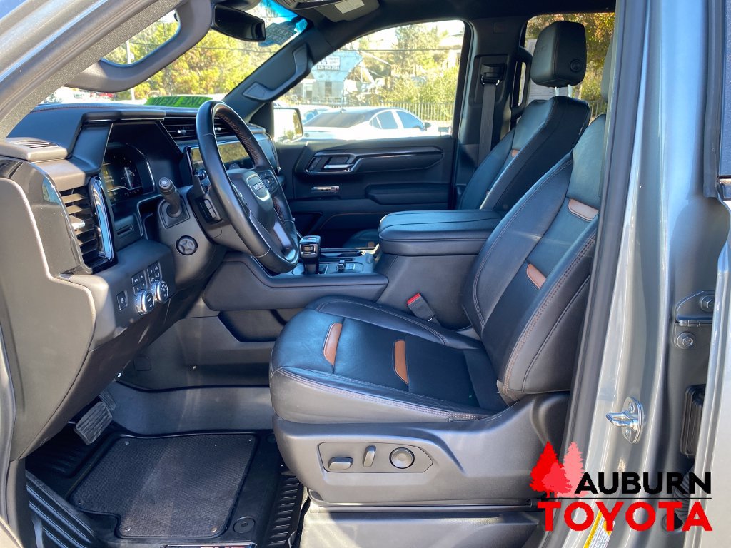 Used 2025 GMC Sierra 1500 AT4 AWD/4WD image 11
