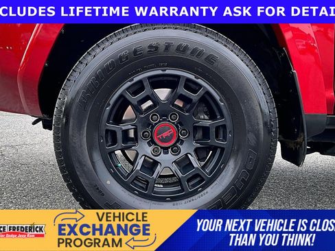 Used 2022 Toyota 4Runner SR5 Premium image 8