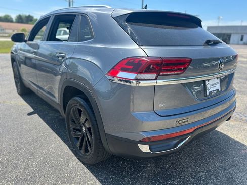 Used 2023 Volkswagen Atlas Cross Sport SE w/ Panoramic Sunroof Package AWD/4WD image 4