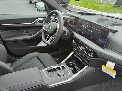 New 2026 BMW 430i xDrive w/ M Sport Package image 10