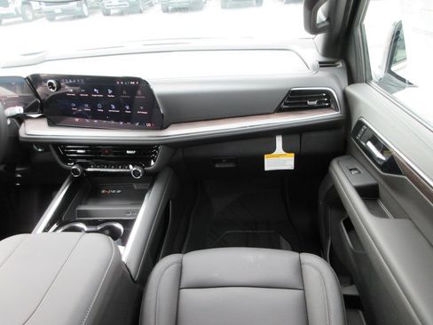 New 2026 Chevrolet Tahoe LT w/ Comfort Package AWD/4WD image 18