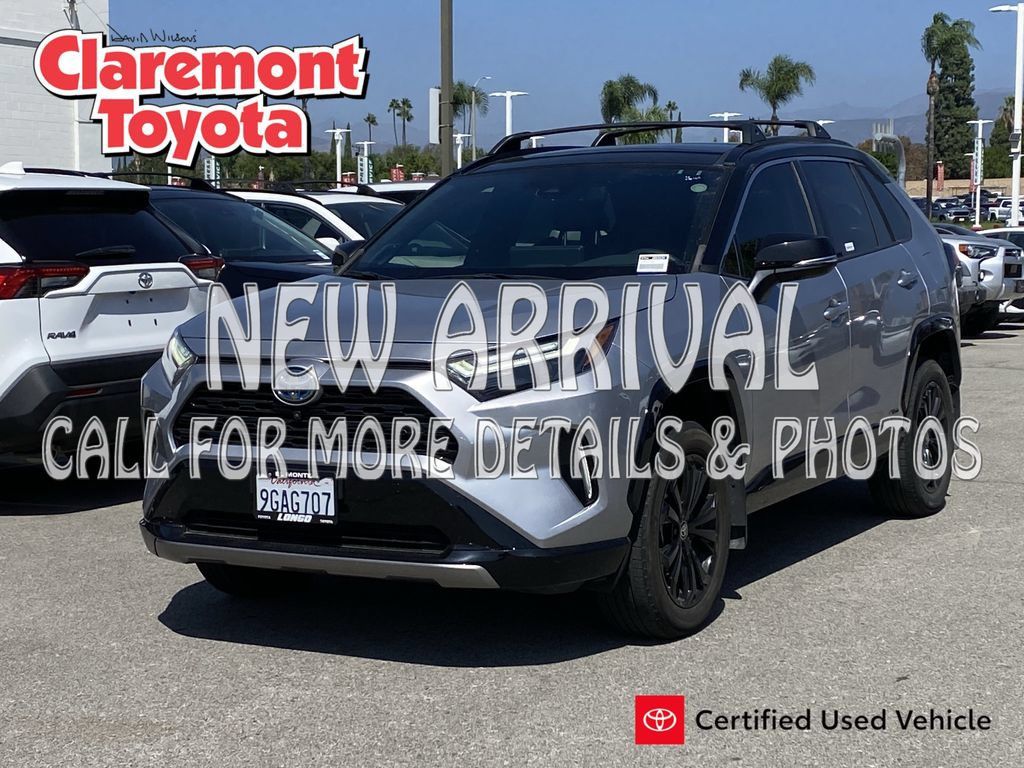 Certified 2023 Toyota RAV4 XSE AWD/4WD image 1