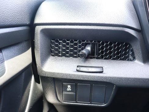 Used 2025 Honda CR-V LX image 19