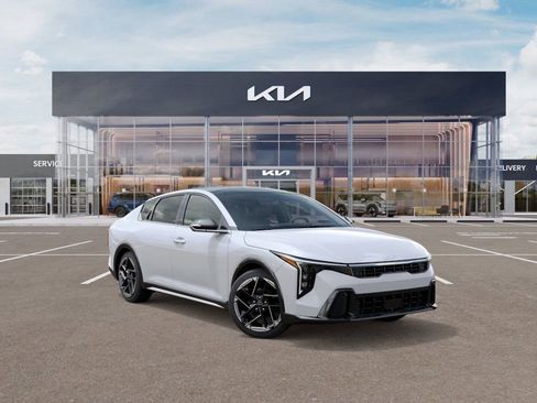 New 2026 Kia K4 GT-Line image 9